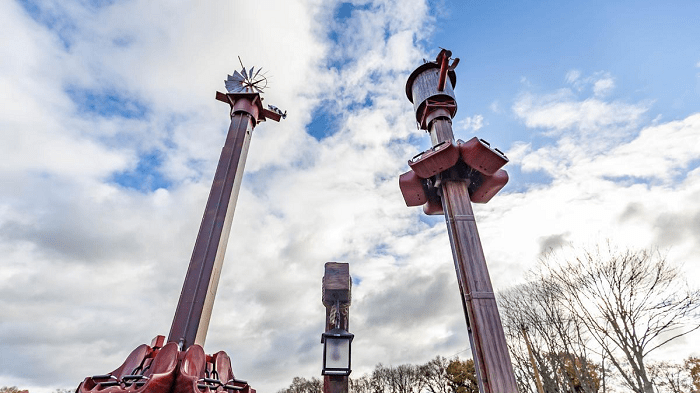 Windmill Towers Paultons Park
