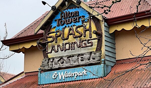 Splash Landings Water Park Review