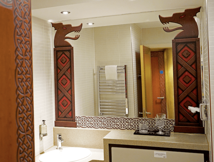 Vikings Drayton Manor Bathroom