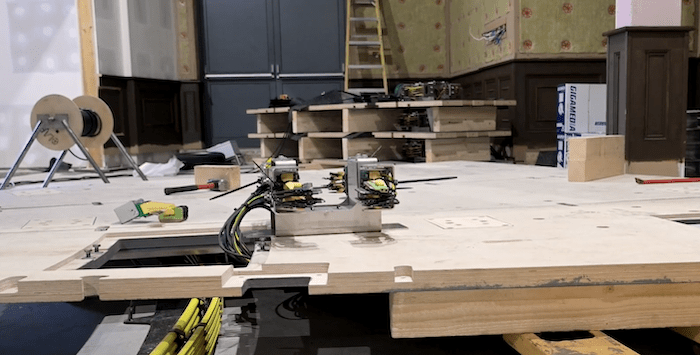 Ghostly Manor Platform