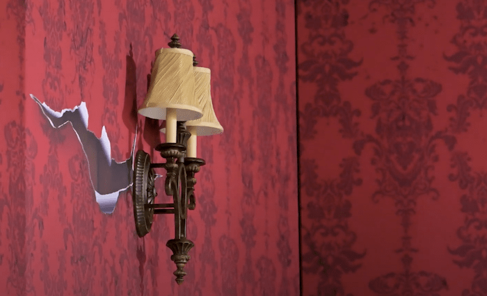 Ghostly Manor Wallpaper