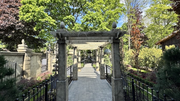 Ghostly Manor Garden