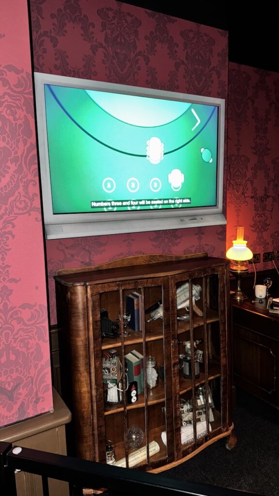 Ghostly Manor Pre Screen