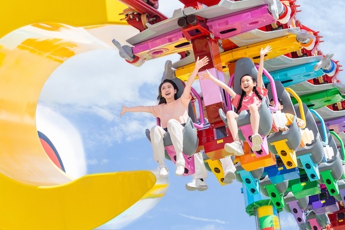 The Big LEGO Coaster