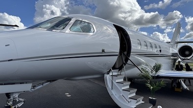 Private Jet ACE25 review