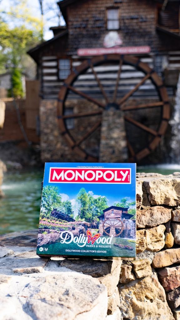 Dollywood Monopoly Game 