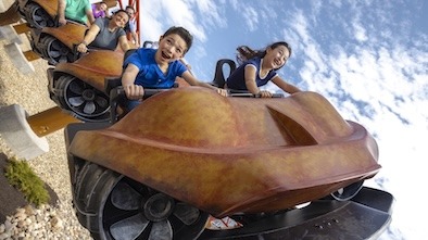 Quantum Accelerator Rollercoaster