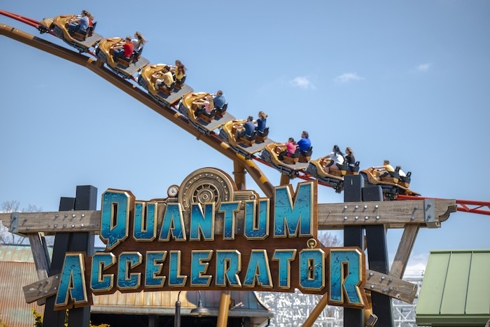 Quantum Accelerator Six Flags 